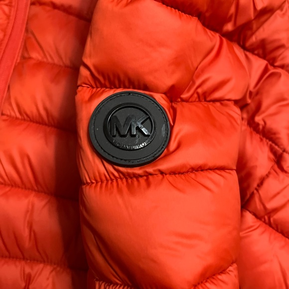 NWT - Michael Kors Men’s Quilted Hooded Puffer Jacket - Size XL - Picture 5 of 9